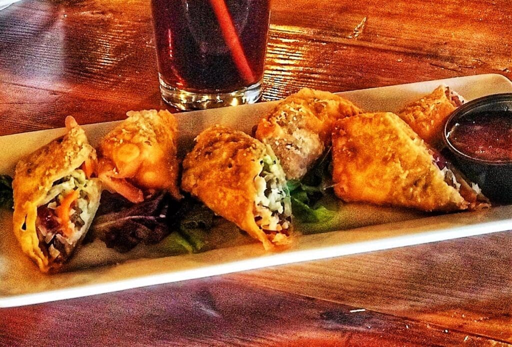 Willy Ts eggrolls
