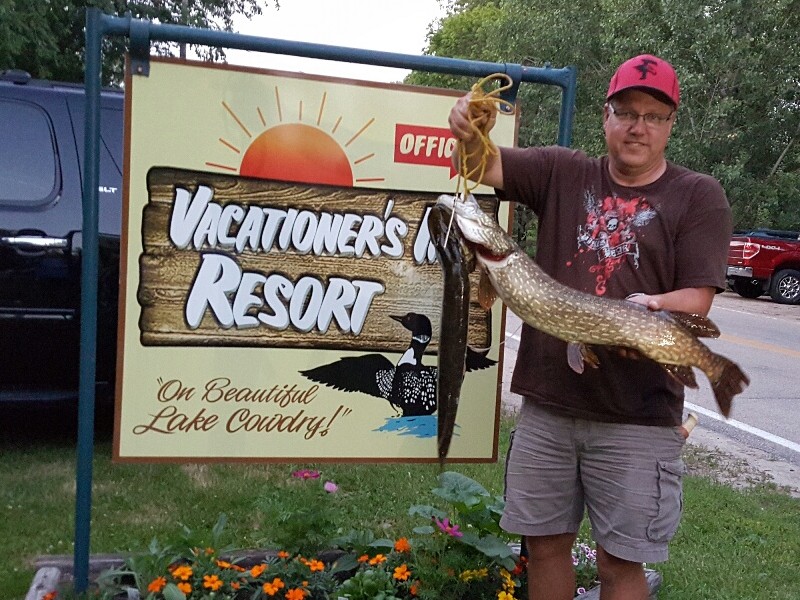 vacationers resort fish