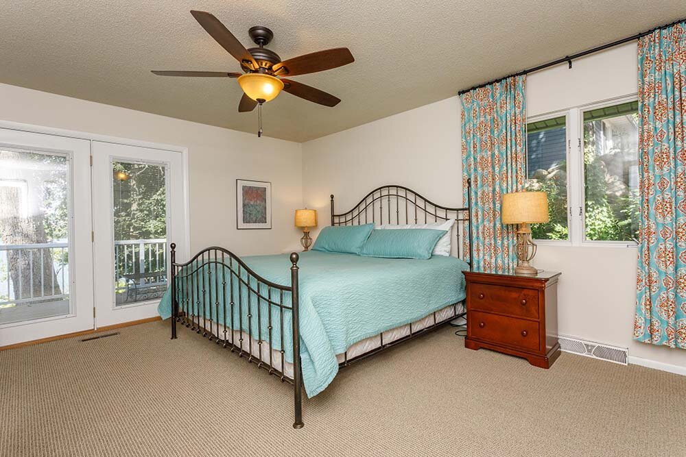 BED1 full bedroom graystone lodge alexandria minnesota