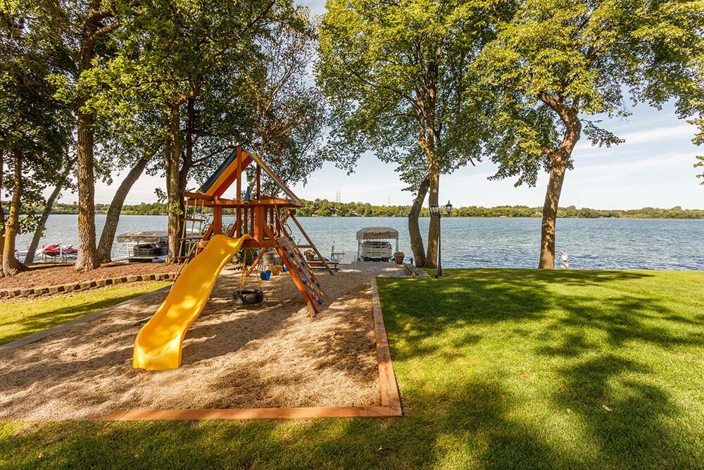 graystone lakefront home rental minnesota