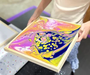 paint pouring 2