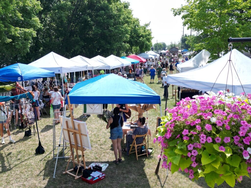 Art Market (4)